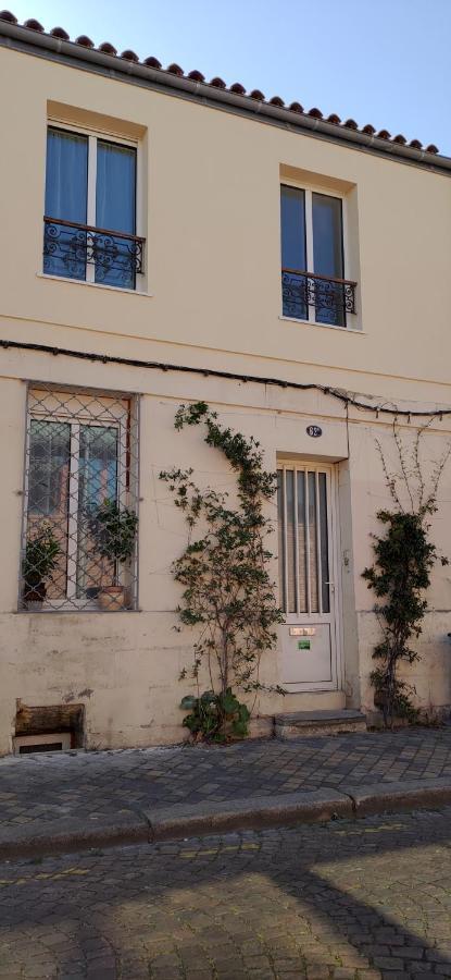 Belle Chambre Sur Terrasse A 3 Min De La Gare Bordeaux Luaran gambar
